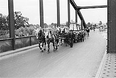 Auf der Isarbrücke