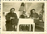 Groupe de prisonniers Groupe de prisonniers